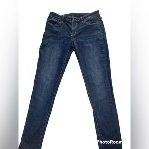 Levi’s skinny jeans